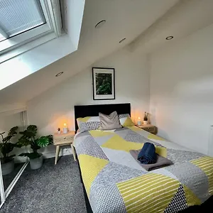 Holiday home Spacious 1 Bed In The Centre